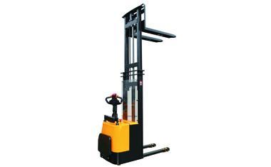 QDA C 全電動堆垛車