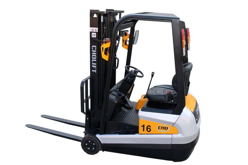 CPD四支點電動叉車