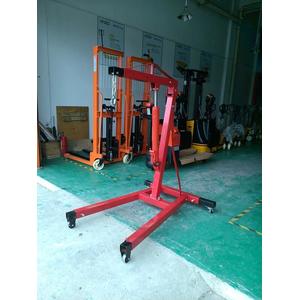 鴻福非標(biāo)半電動(dòng)搬運(yùn)車(chē)